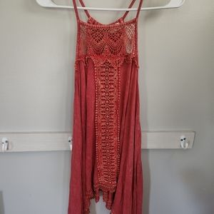 Altar'd state tunic top small vguc red